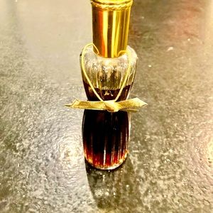 Ester’ Lauder YouthDew Eaude Parfumerie Spray 2.25 FL OZ